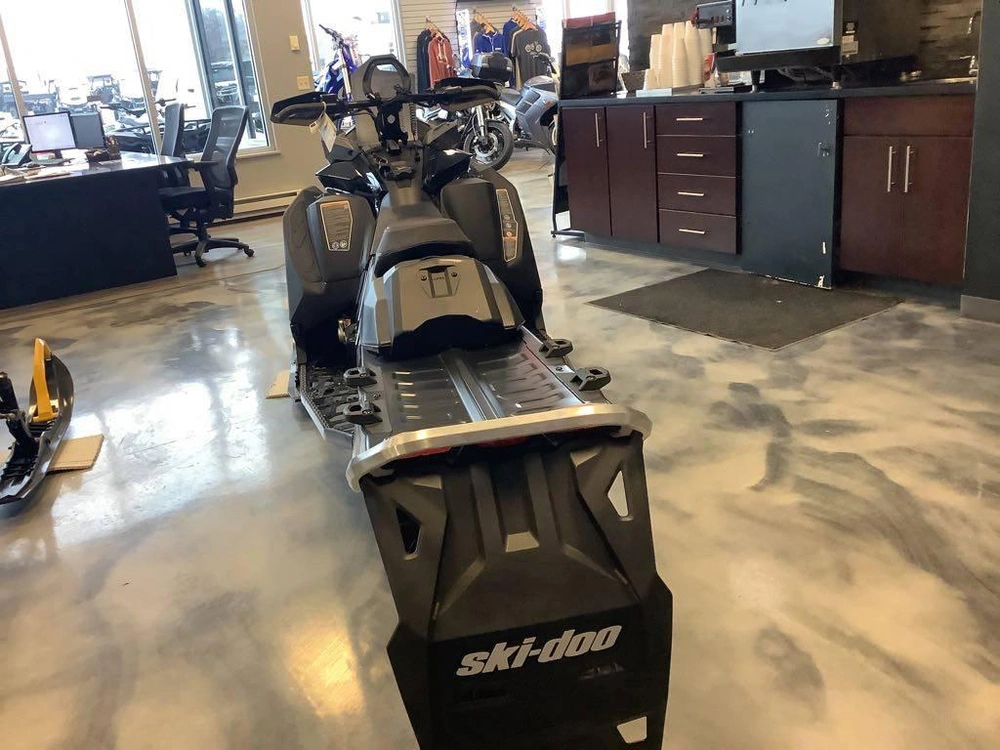 2025 Ski-doo Summit® Neo + 600 Efi - 85 H_al Hurricane 1.75 With Flexedge alt