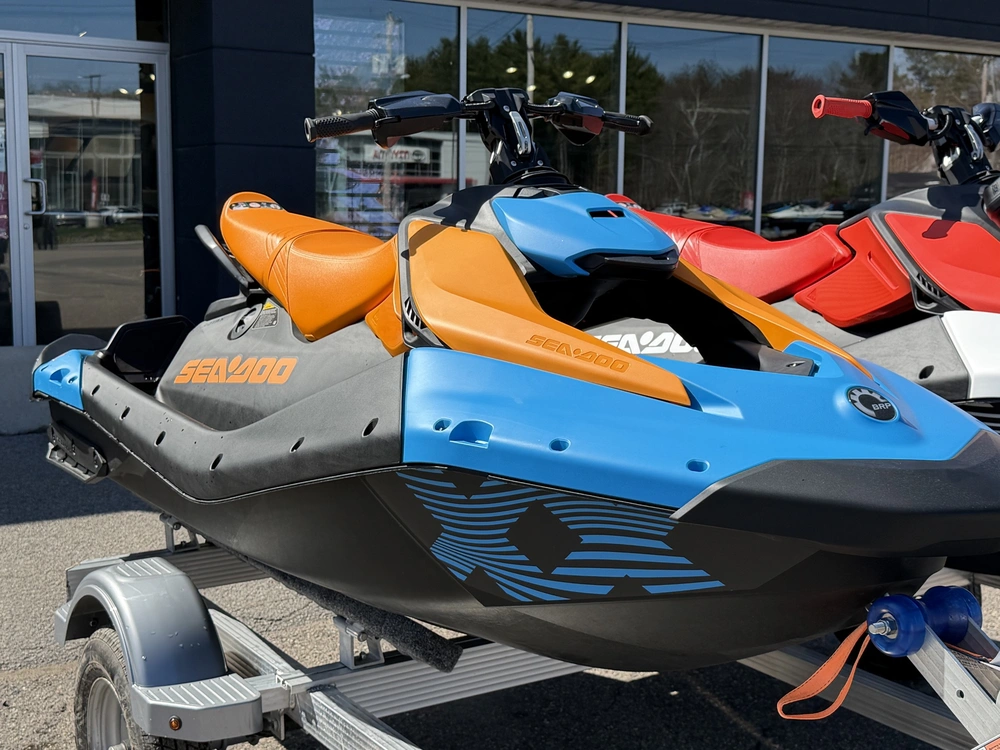 2026 Brp Spark Trixx For 3 90 Hp (canada) alt
