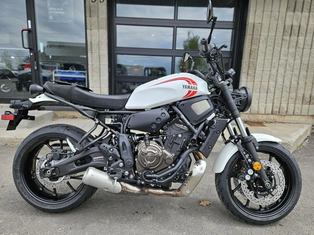 Yamaha Yamaha Xsr 700 2024 alt