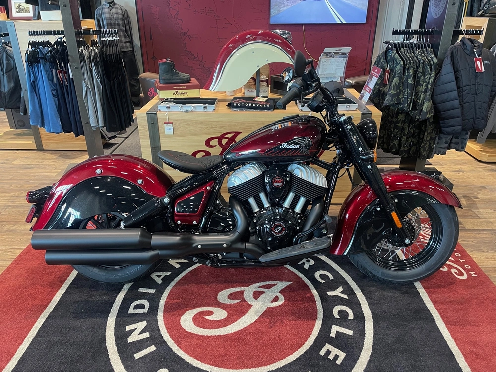 2026 Indian Motorcycle 125 Chief Vintage - 125 Red W/ Blk Crstl alt