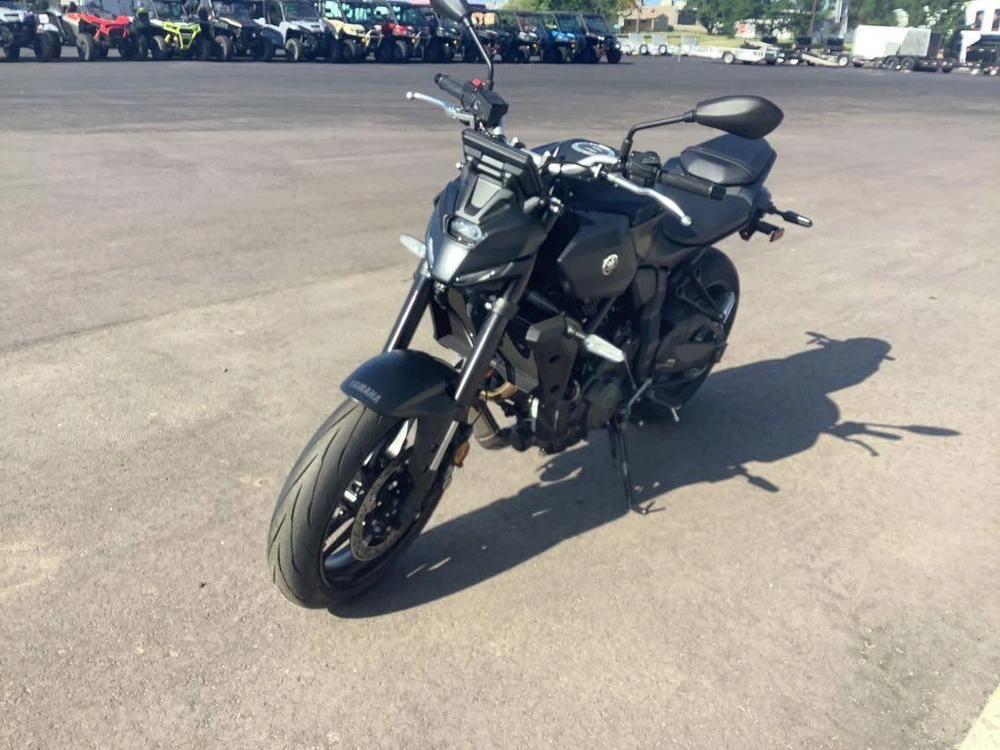 2025 Yamaha Mt 07 alt