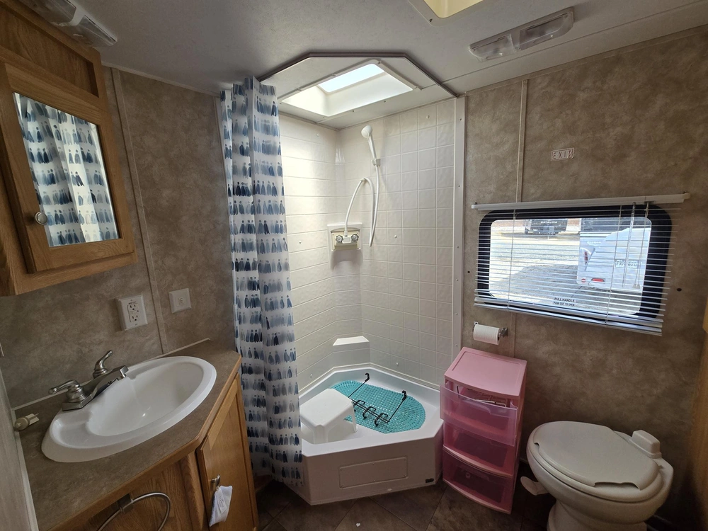 Sunnybrook 266rb 2009 alt