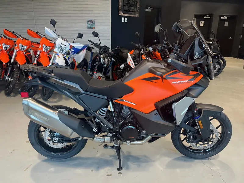 2027 Ktm 1390 Super Adventure S Evo alt