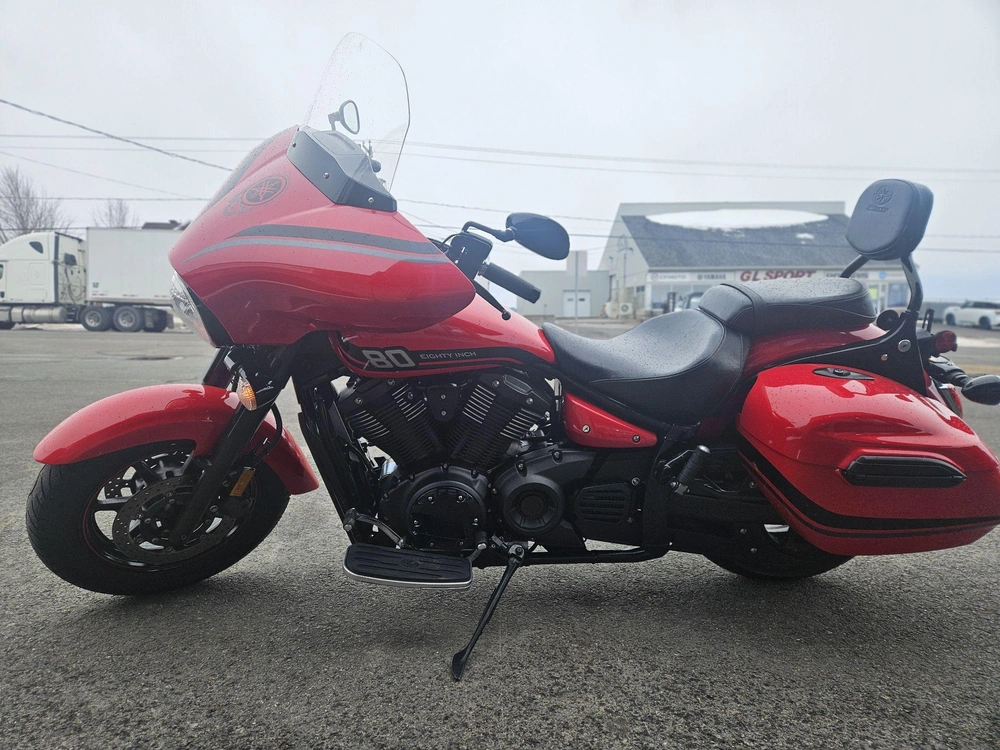 Yamaha Yamaha Vstar 1300 2015 alt