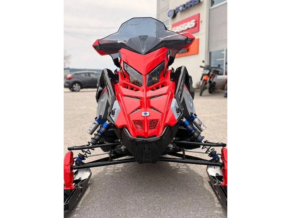 Polaris 850 Indy Vr1 137 2025 alt