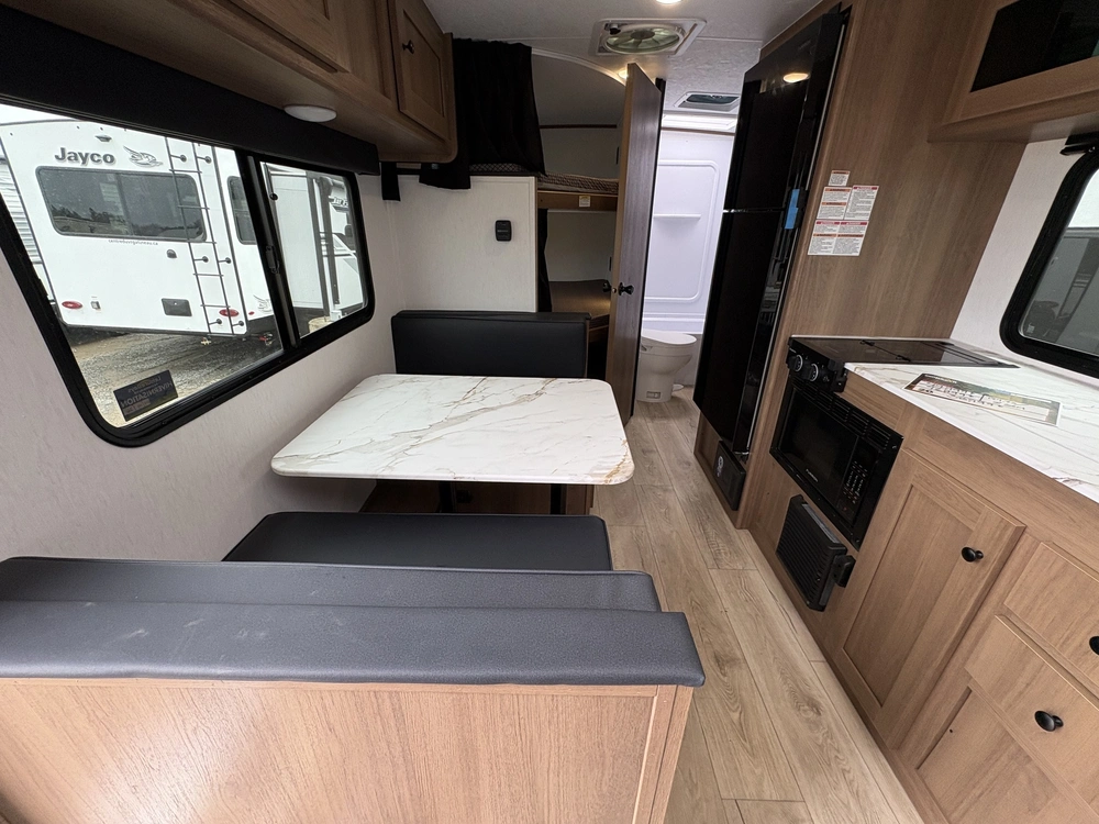 Coachmen Apex Nano 186bh 2026 alt