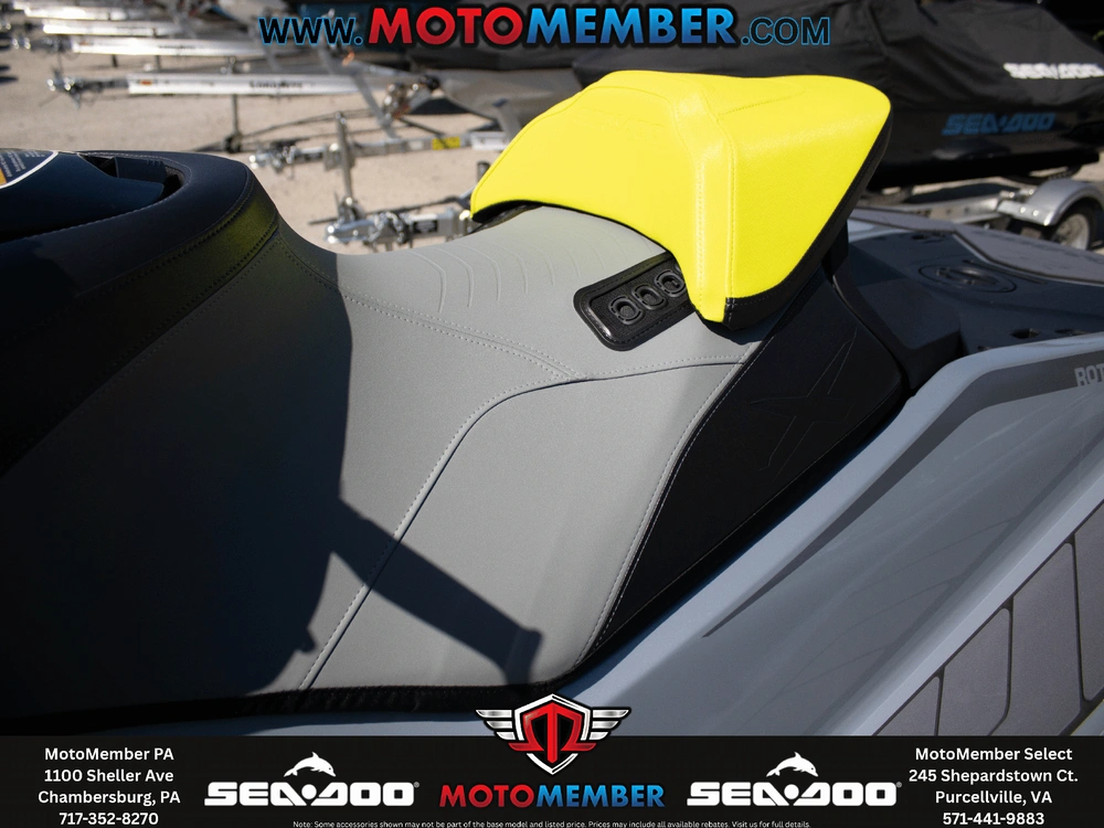 2026 Sea-doo Rxp-x™ 325 Tech, Brp Premium Audio, Ibr Ice Metal / Manta Green alt