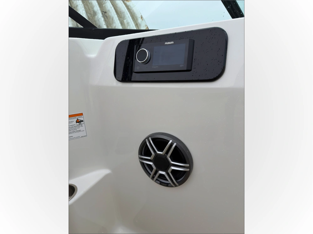 2026 Sea Ray Sdx 230 alt