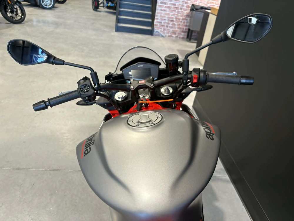 Aprilia Tuono 660 2021 alt
