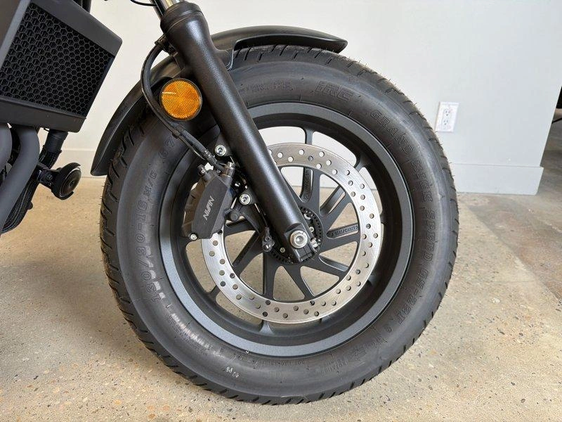 2025 Honda Rebel 500 alt