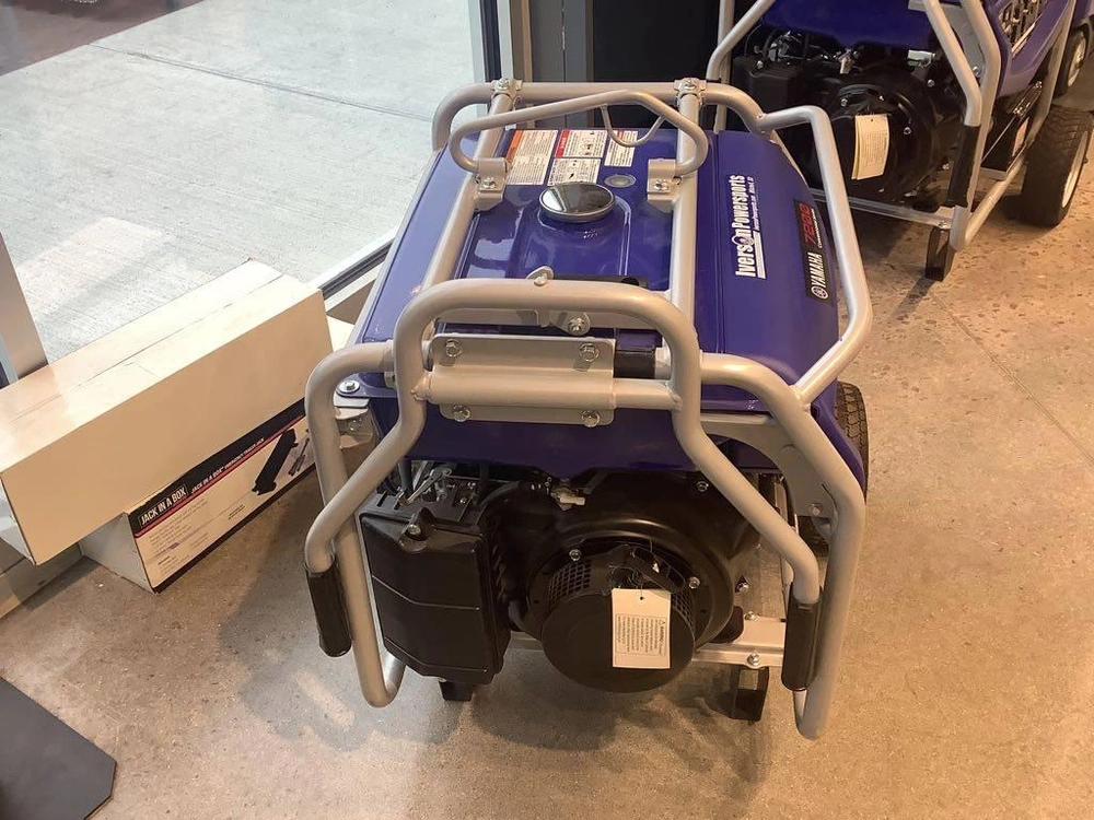 None Yamaha Ef7200de alt