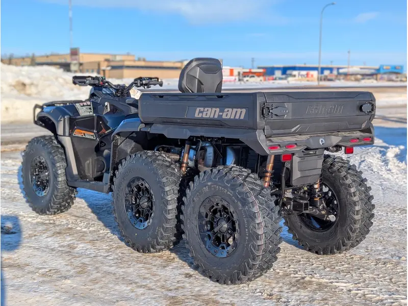 2026 Can-Am Outlander 6x6 Backcountry 1000R Max thumbnail 5