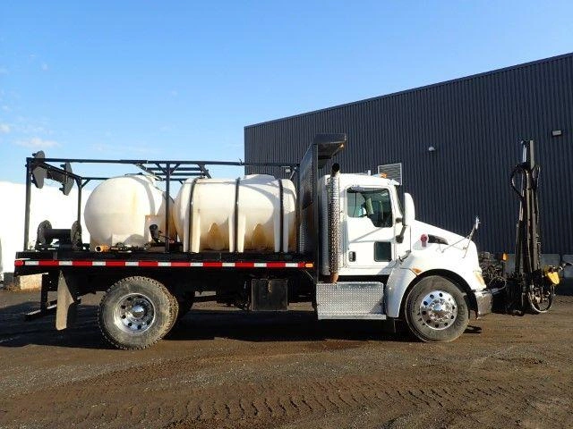 2010 Kenworth T370