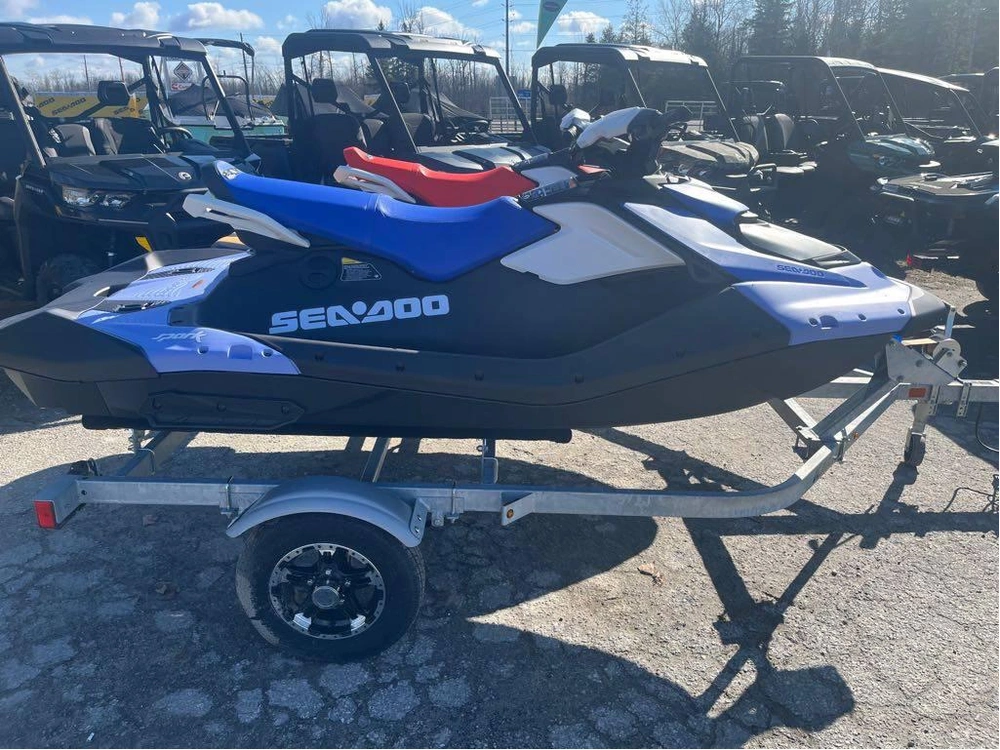 2026 Sea-doo Spark For 3 With Convenience Pkg alt