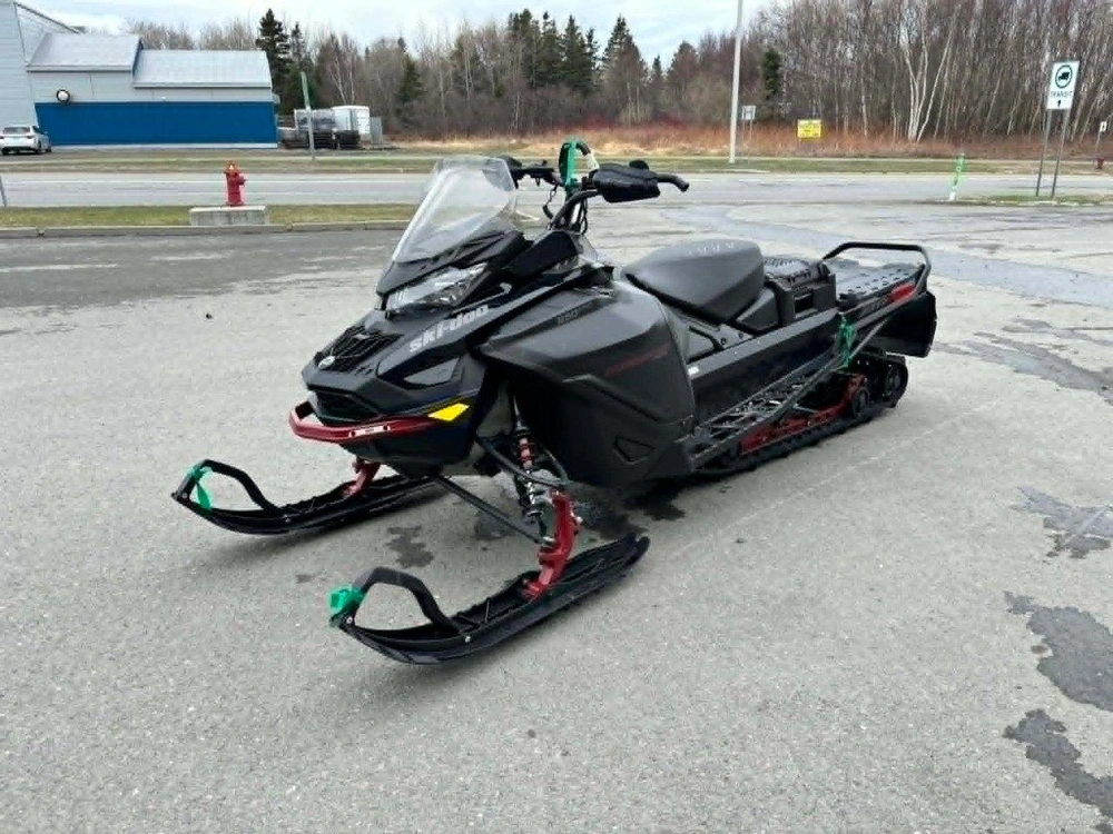 Ski-doo Expedition Xtreme 850 Used 2023 alt