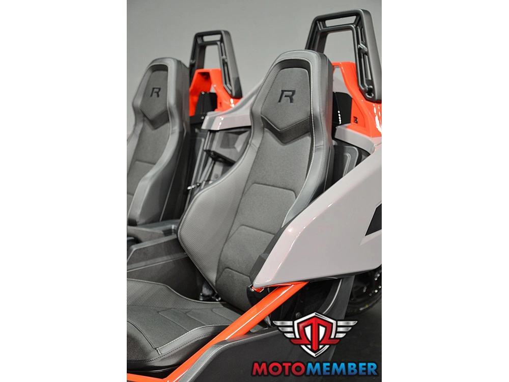 2026 Slingshot R Autodrive alt