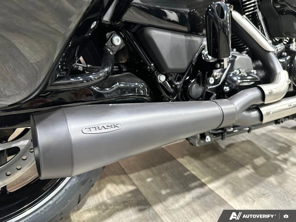 2026 Harley-davidson Road Glide alt