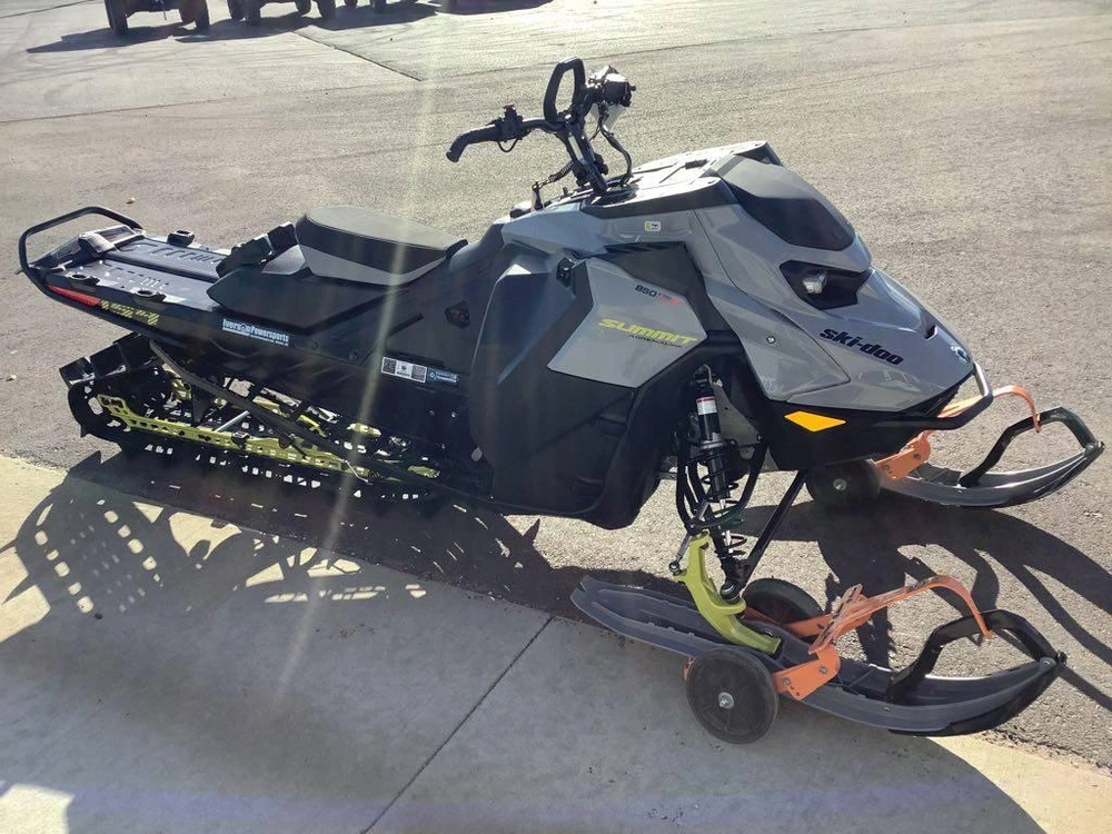 2026 Ski-doo Summit Adrenaline With Edge Package 850 E-tec® Turbo R 154 3.0 alt
