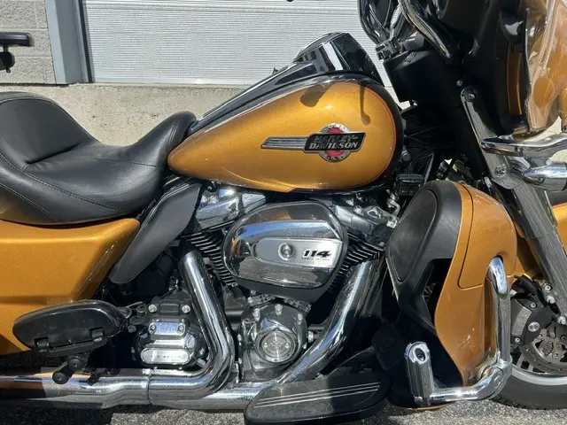 Harley-Davidson FLHTCUTG Tri Glide UltraFLHTCUTG 2023