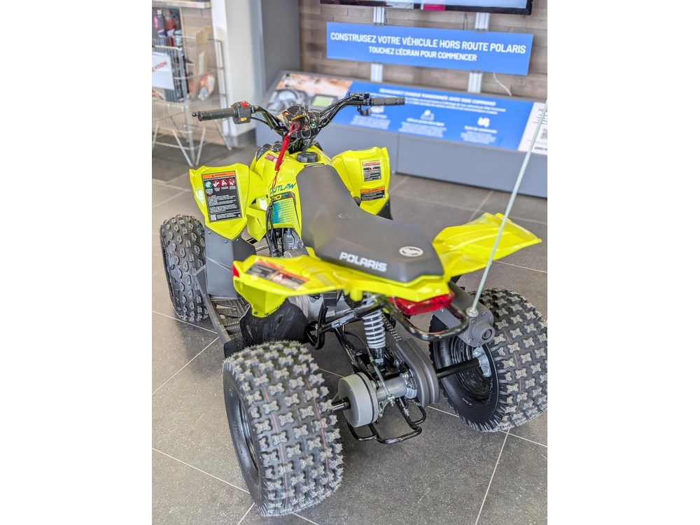 Polaris Outlaw 110 Lime Squeeze 🎯 Vtt Enfant Débutant Sécuritaire Apprentissage Drx90 Kfx90 Contrôle Parent 🟢 2026 alt