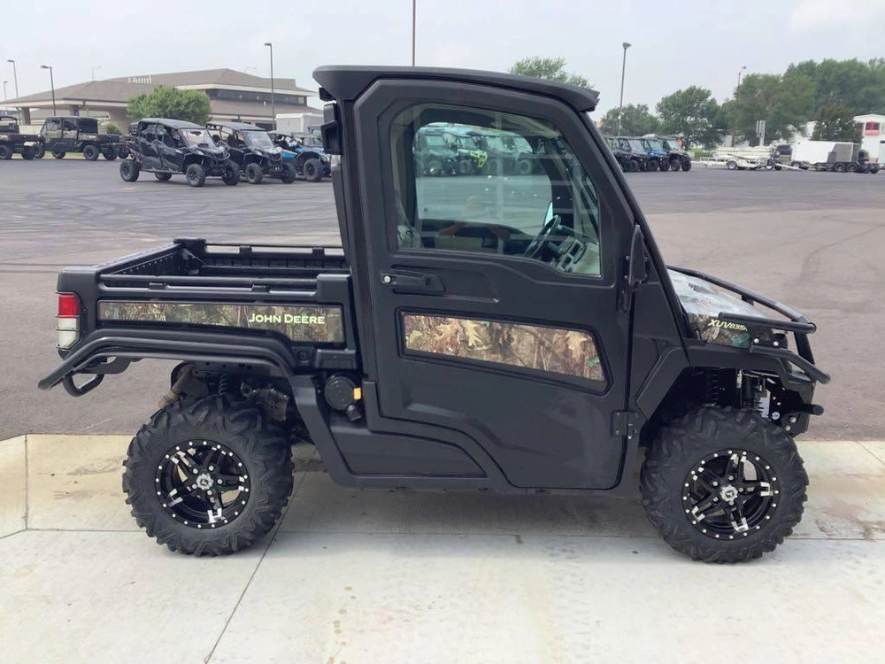 2021 John Deere Deere Xuv835r With Deluxe Cab alt