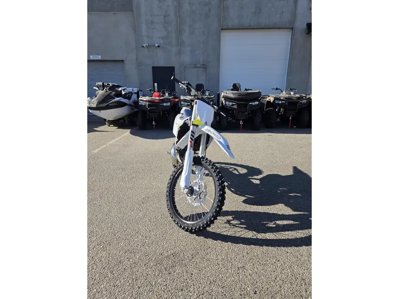 2025 Husqvarna Tc 250 alt
