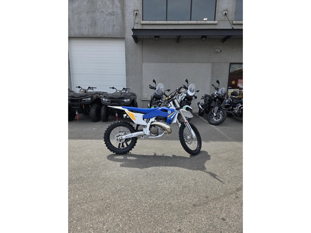 2025 Husqvarna Tc 300 alt