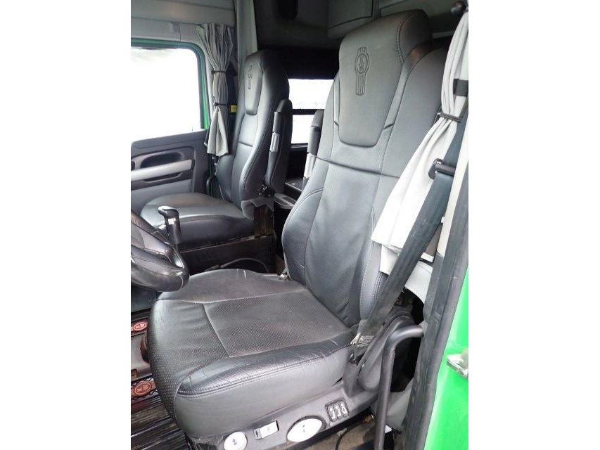 Kenworth T880 2025
