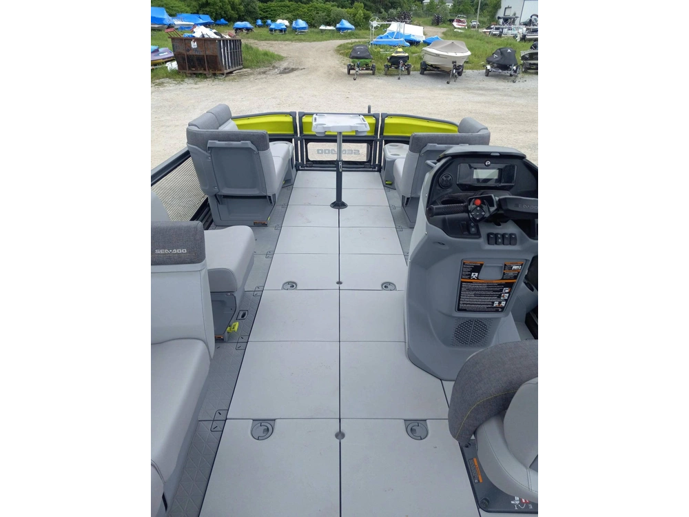 2024 Sea-doo Switch Cruise 21-170 Hp Demo With Painted Trailer alt