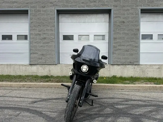 Harley-Davidson LOW RIDER ST FXLRST 2024