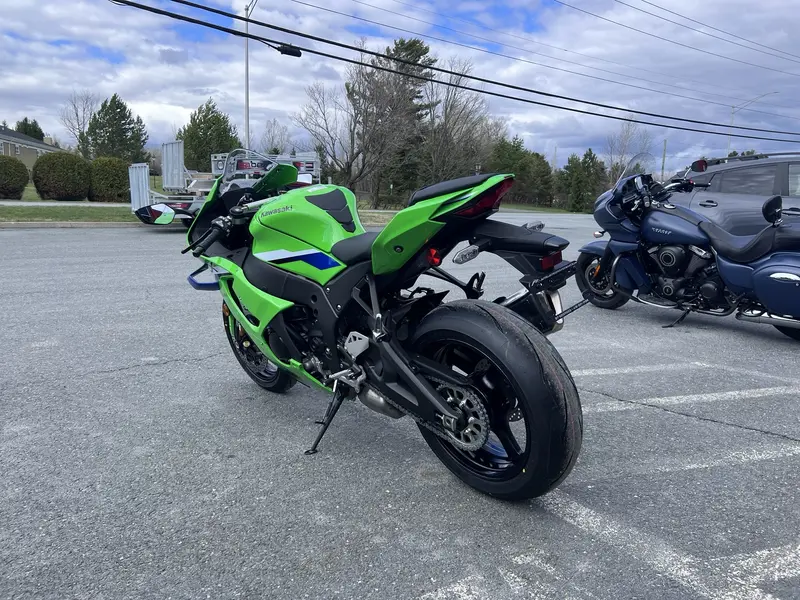 2026 Kawasaki Ninja ZX-10R ZX1003ATFAN thumbnail 3