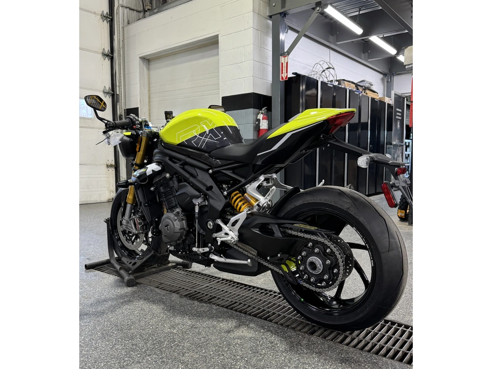 2026 Triumph Speed Triple 1200 Rx alt