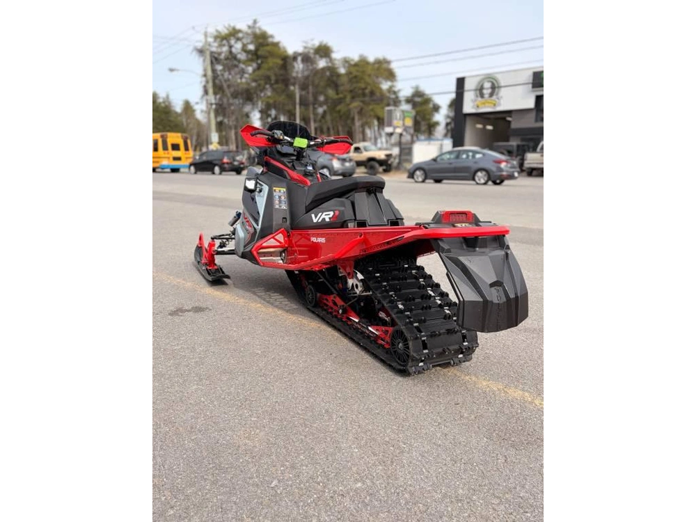 Polaris 850 Indy Vr1 137 2025 alt