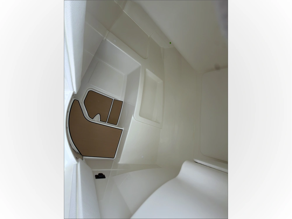 2026 Sea Ray Sdx 230 alt