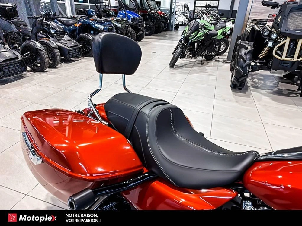 Harley-davidson Road Glide Fltrx 2024 alt