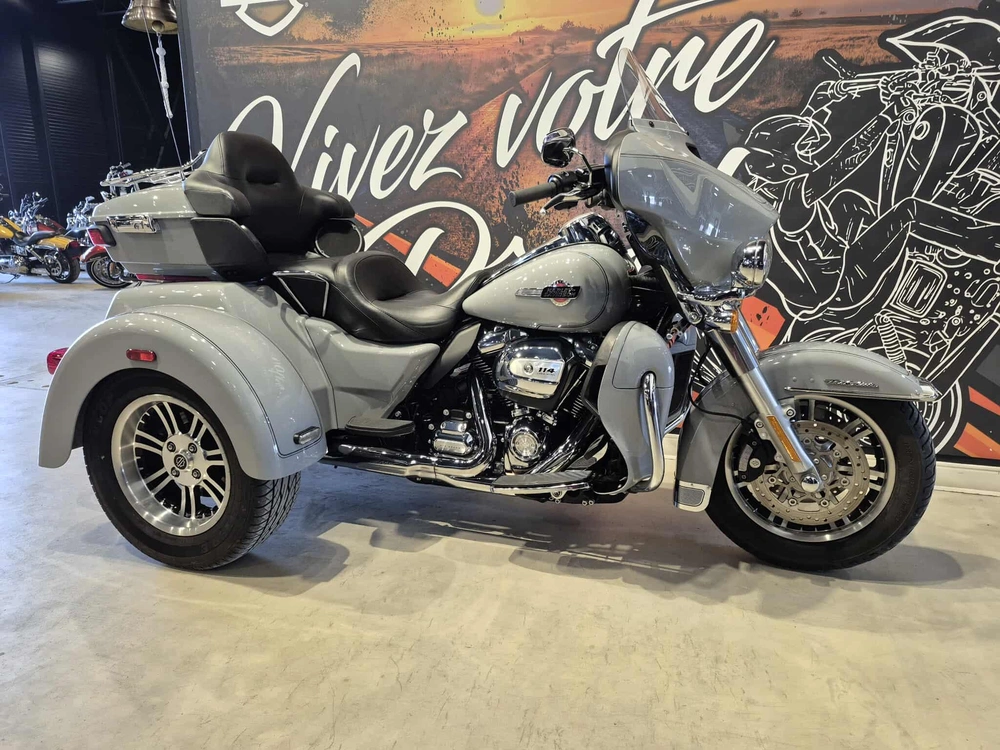 Harley-davidson Tri Glide Ultra 114 Flhtcutg 2024 alt