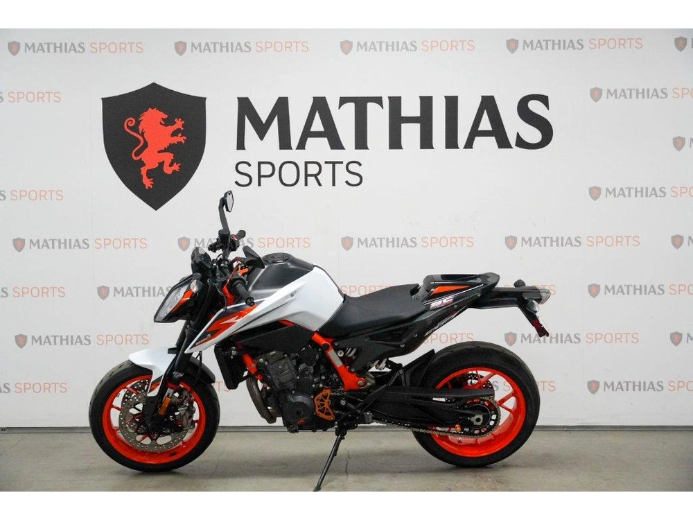 Ktm Duke 890r 2020 alt