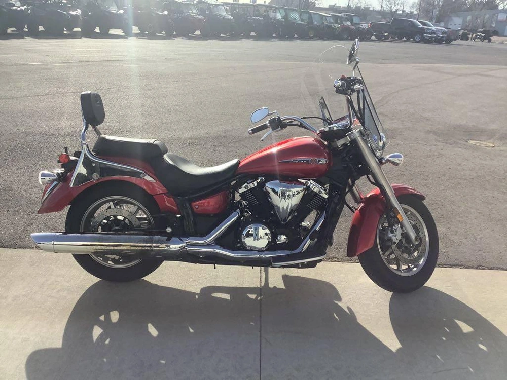 2012 Yamaha V Star 1300 alt