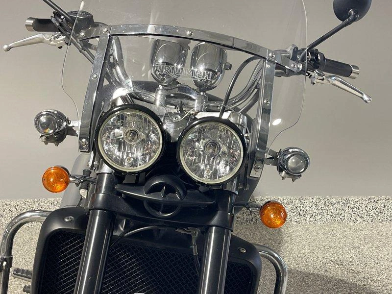 2013 Triumph Rocket Iii Roadster alt
