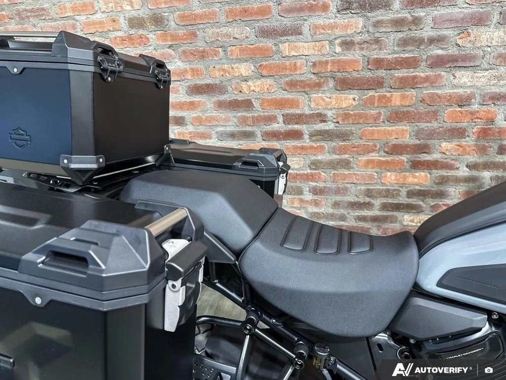2026 Harley-davidson Pan Am 1250 Limited alt