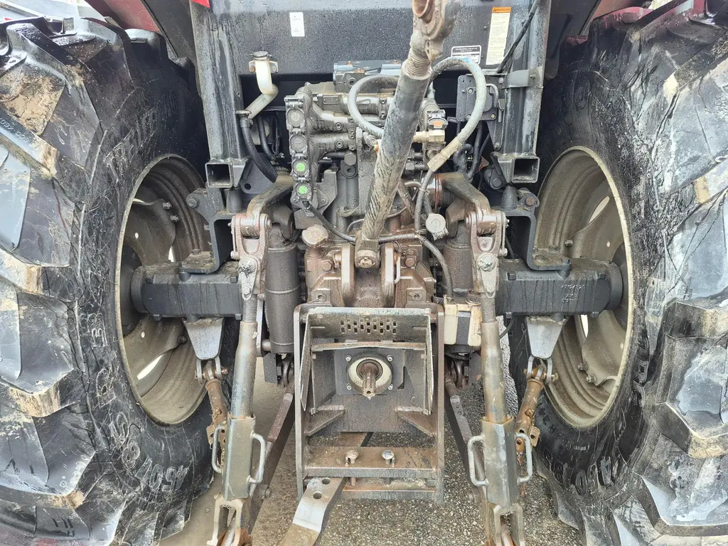 2017 Case IH Maxxum 125