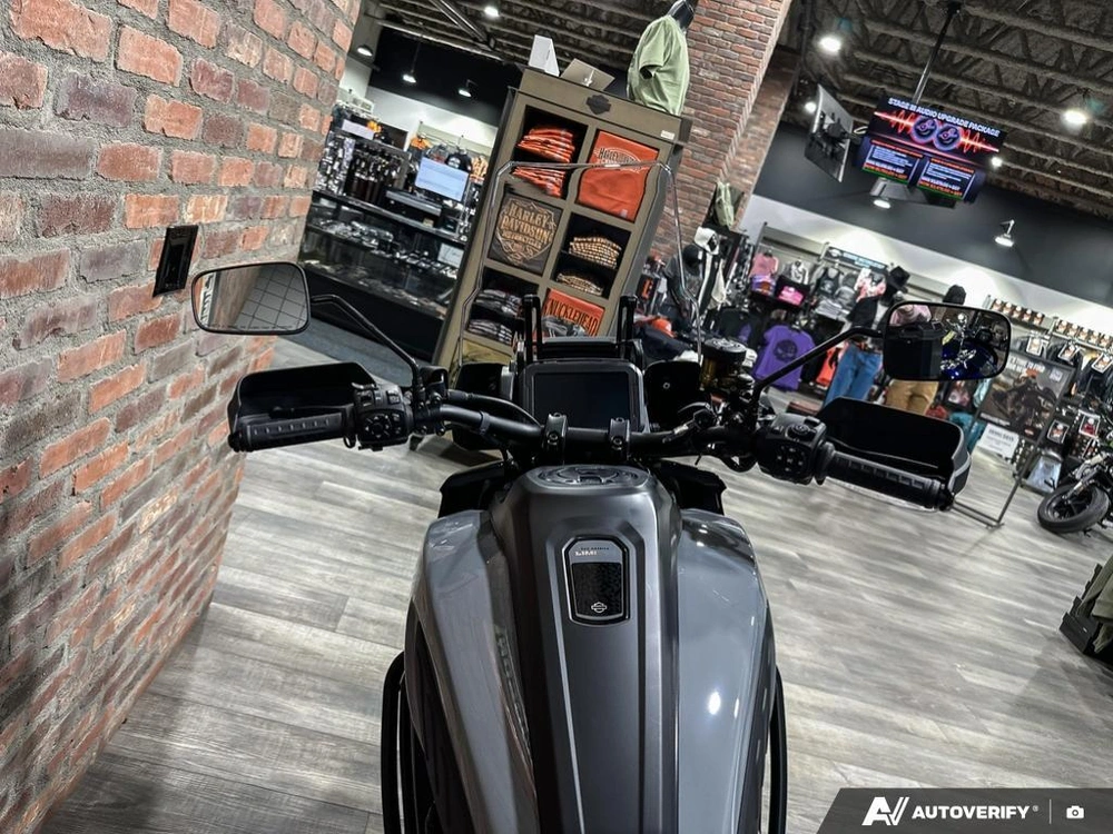 2026 Harley-davidson Pan Am 1250 Limited alt