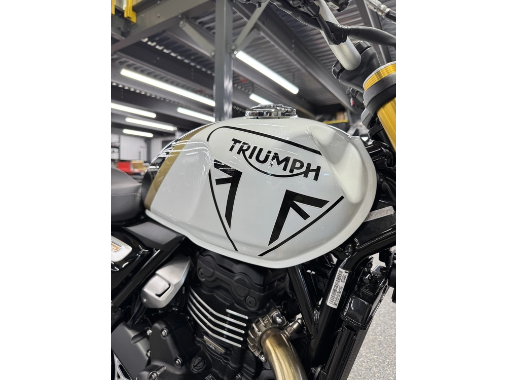 2026 Triumph Speed 400 Blanc alt
