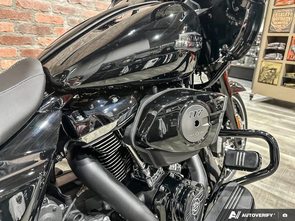 2026 Harley-davidson Road Glide alt
