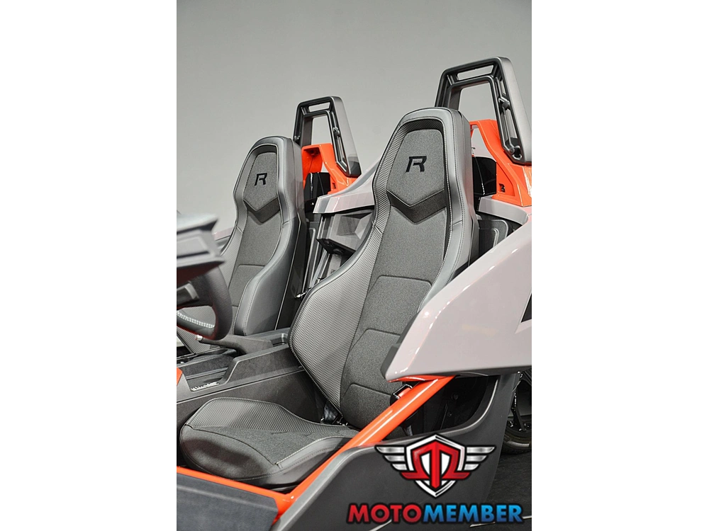 2026 Slingshot R Manual alt