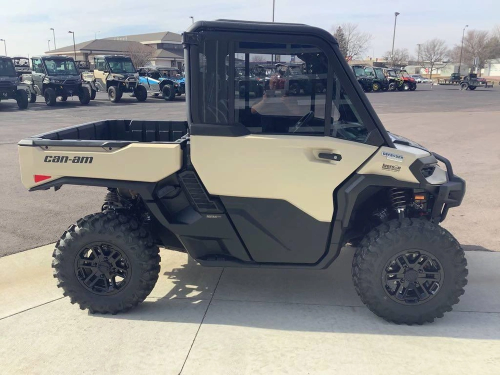 2026 Can-am Defender Limited Hd11 alt