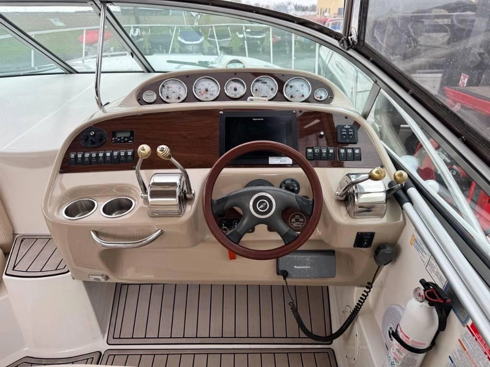Chaparral Signature 350 2007 alt