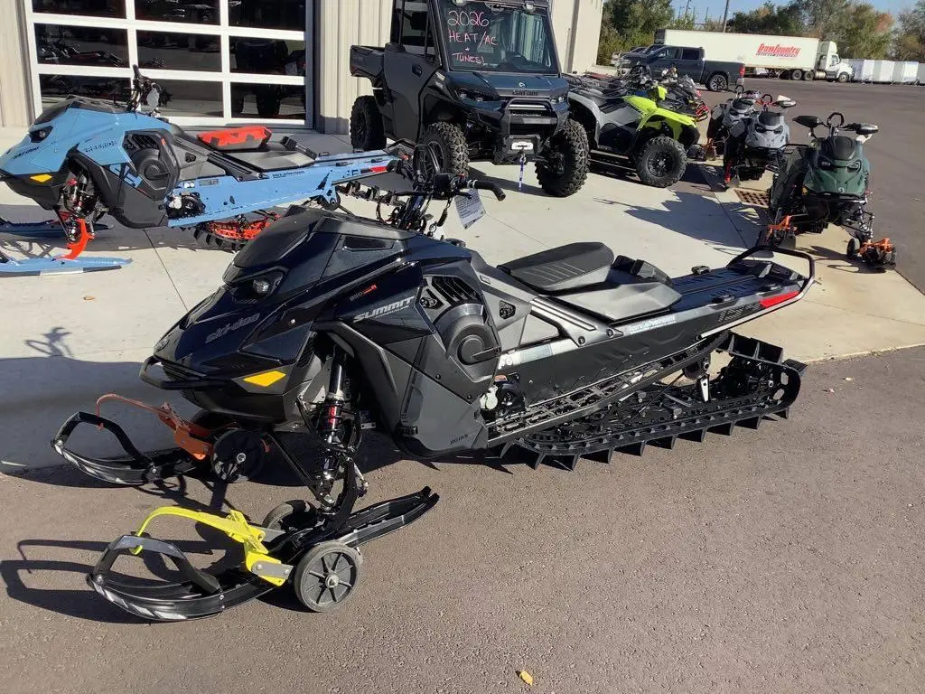 2026 Ski-doo Summit Adrenaline With Edge Package 850 E-tec® Turbo R 154 3.0 alt