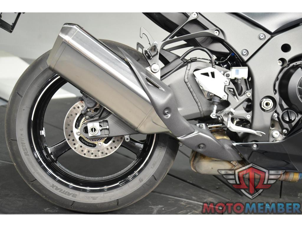 2025 Kawasaki Ninja ZX-10R Base for Sale