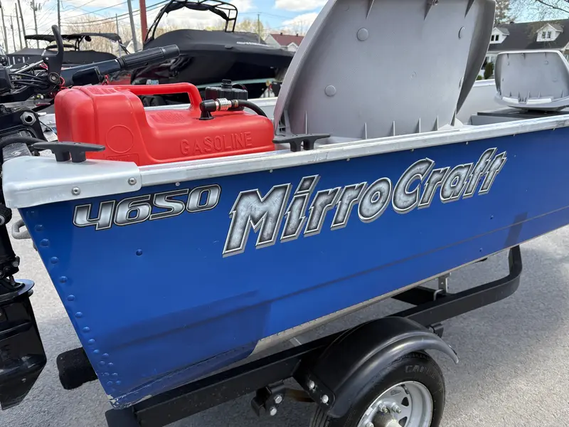 MirroCraft 4650 **MOTEUR SUZUKI 9.9HP!** 2022